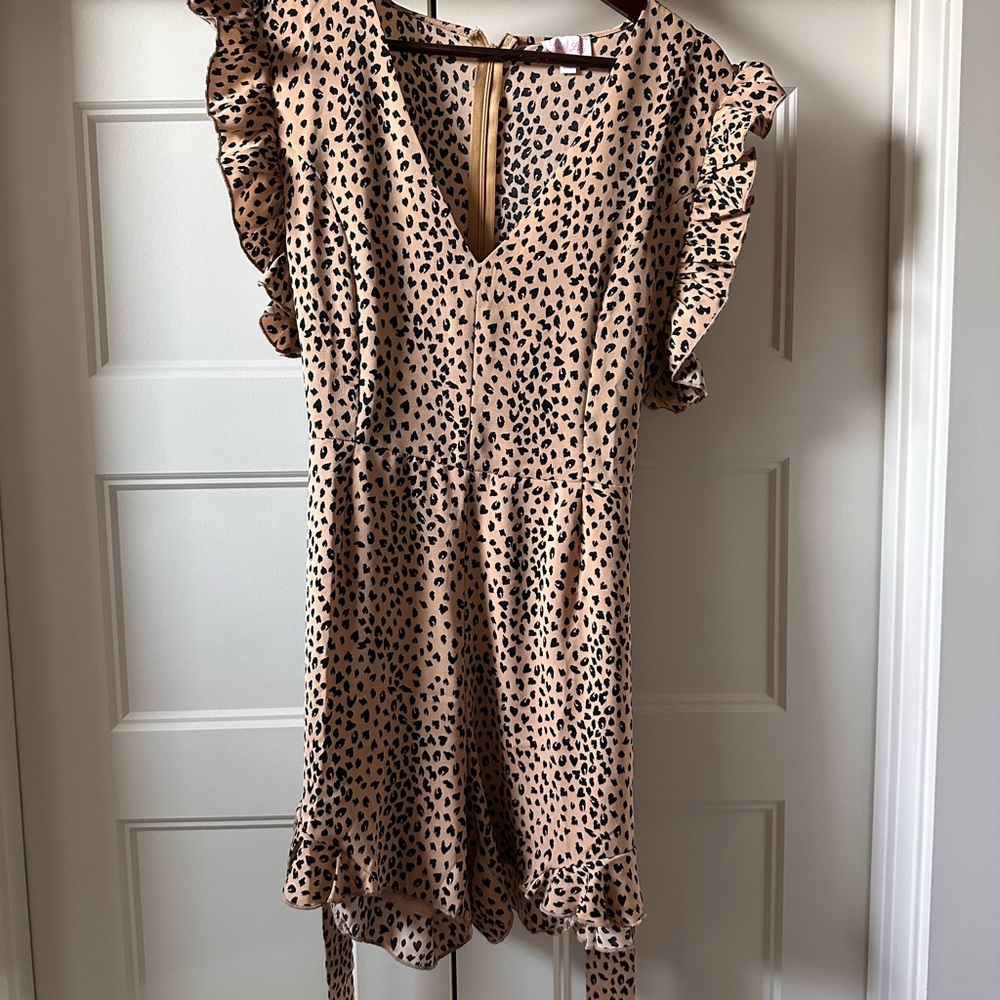 Leopard Print Romper - image 7